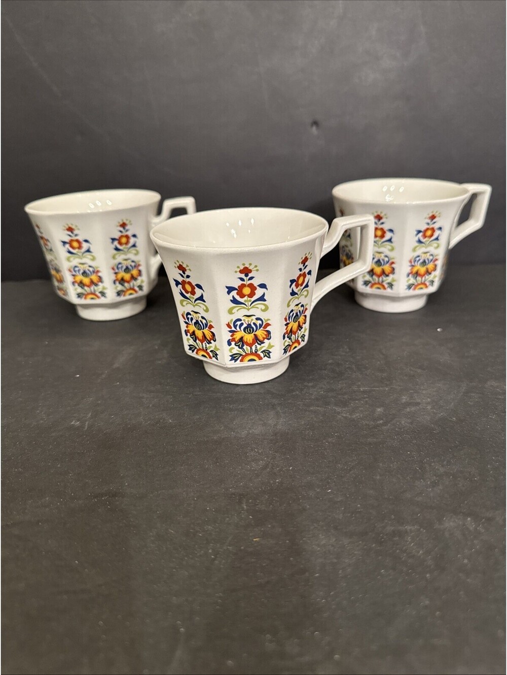 Johnson Brothers Ming (3) Cups Heritage Octagonal
